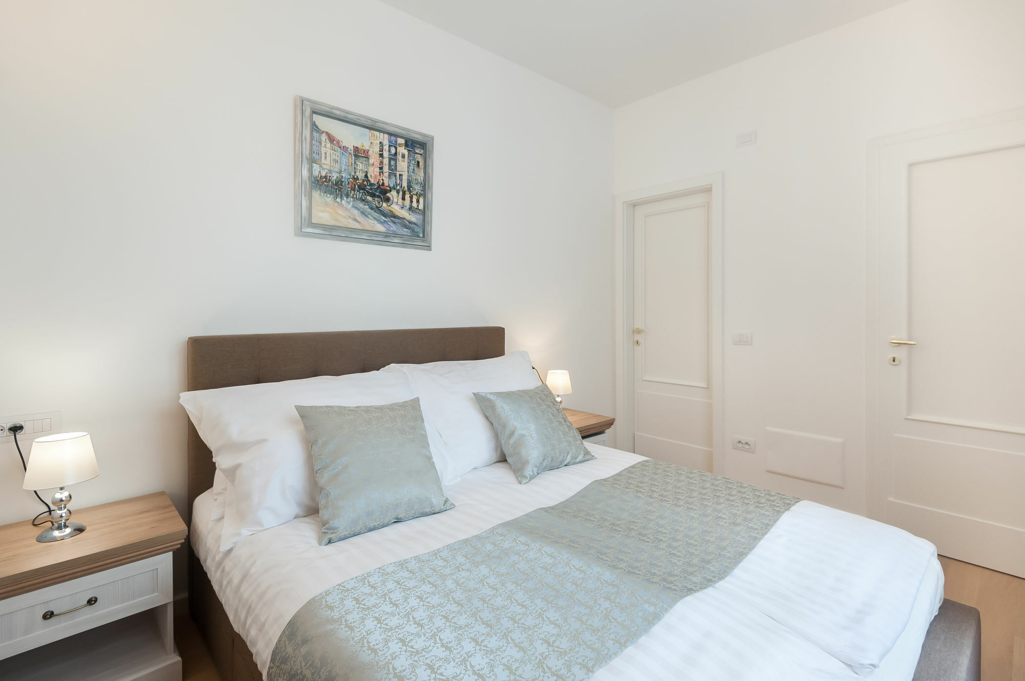 Old Town Boutique Suites Praha Bagian luar foto
